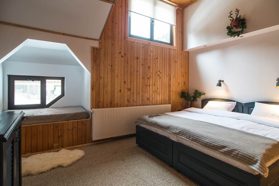 Hadar Chalet Hotel Buzău Eksteriør billede